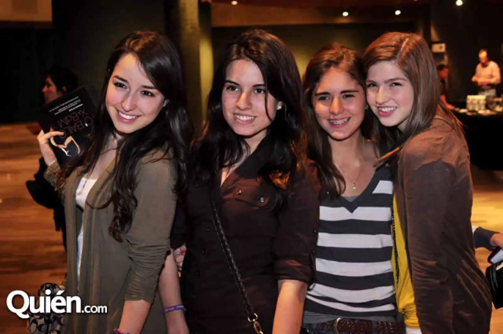 Ale Velázquez,Mariana Dávila,Paola Velarde y Ana Gaby Abud