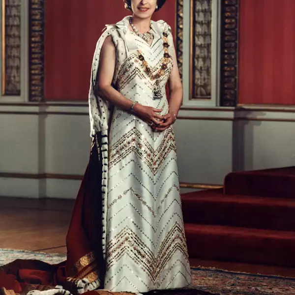 Queen Elizabeth Ii, 1977.