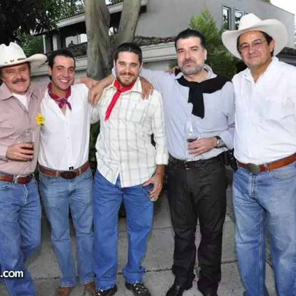 cumple sorpresa Vaquero