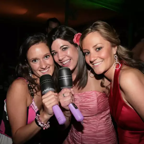 Boda en Cuernavaca de Barbara Deschamps y Manuel Tamayo