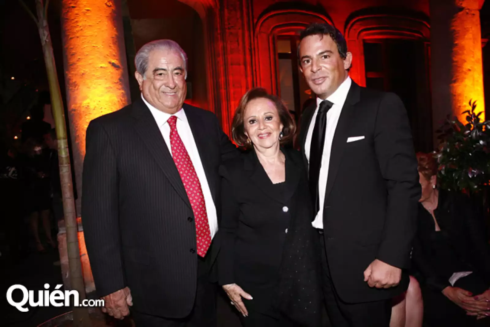 Eugenio López, Isabel de López y Eugenio López