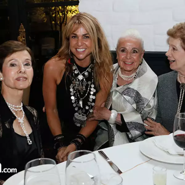 María Isabel Oller, Pilar Goutas, Pilar Solana y Josefa Oller