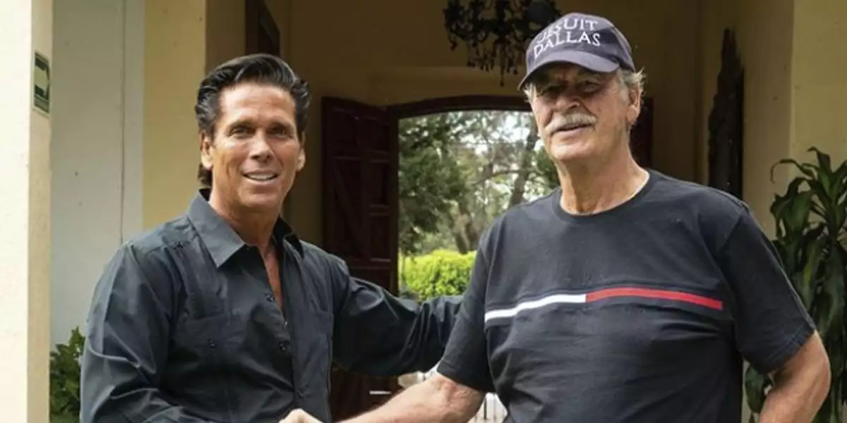 Roberto Palazuelos con Vicente Fox