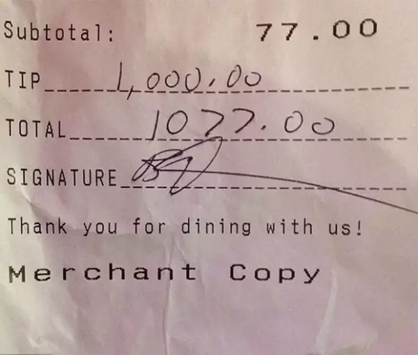 La comediante dejó una propina muy generosa para los bartenders del lugar.