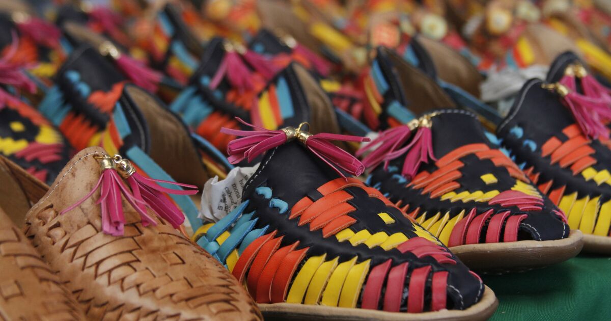 CDMX, Zanaatkar Noel Pazarı aracılığıyla kimlikli bir Noel'i tanıtıyor