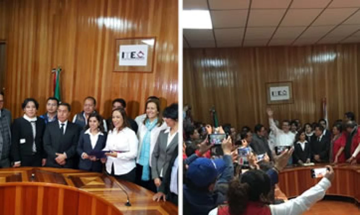 Los candidatos del PAN y del PRI tramitaron su registro formal como candidatos en Tlaxcala. (Foto: Twitter/Acción Nacional/Marco Mena )