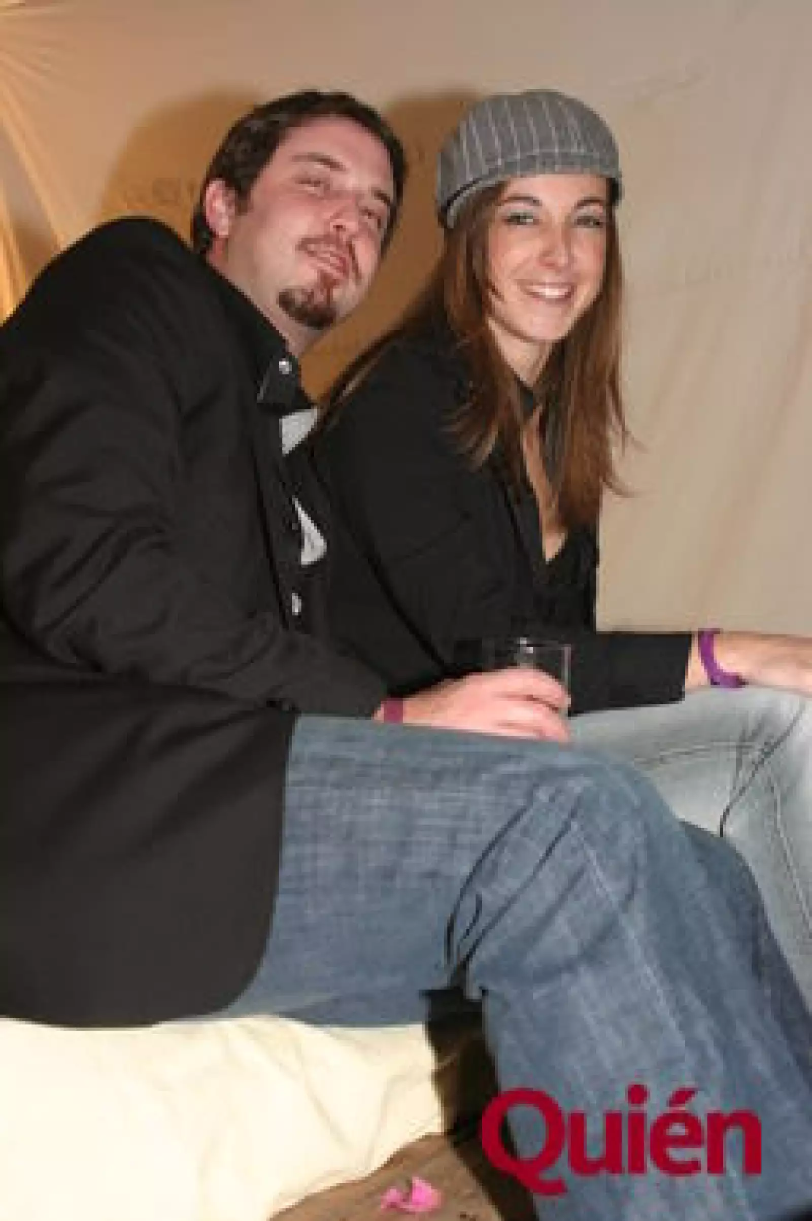 Viken Siranosian, Wendolina Millan