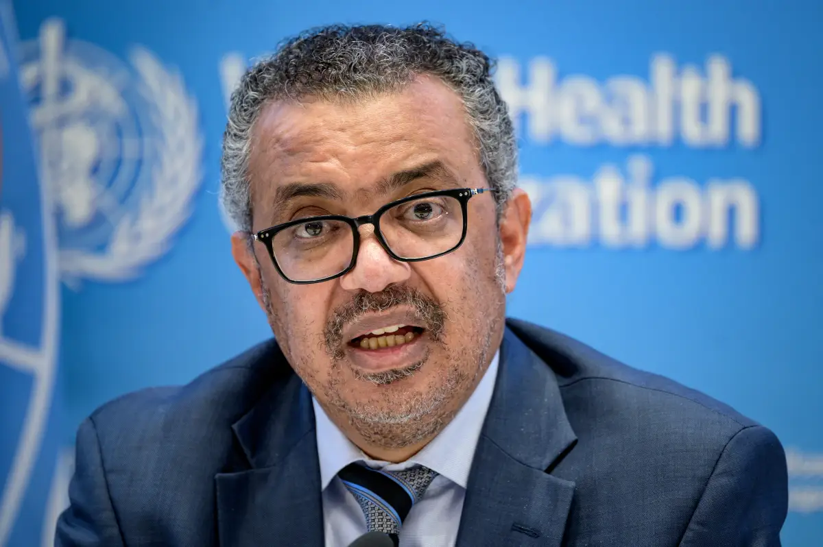 El director general de la OMS, Tedros Addhanom Ghebreyesus, da una conferencia de prensa en la sede del la OMS en Ginebra, Suiza. 