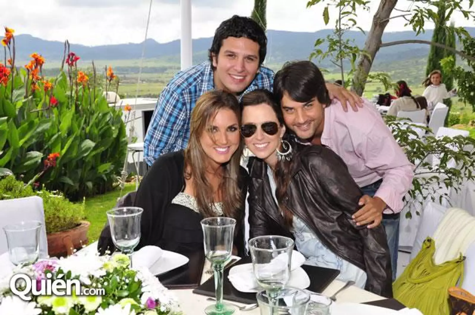 Civil Bety Vega y Rene Palme