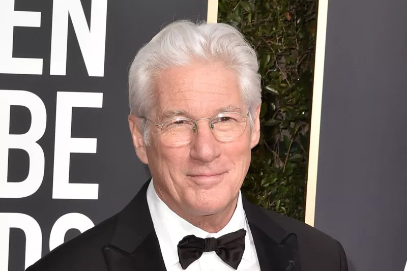 76th Annual Golden Globe Awards - Arrivals