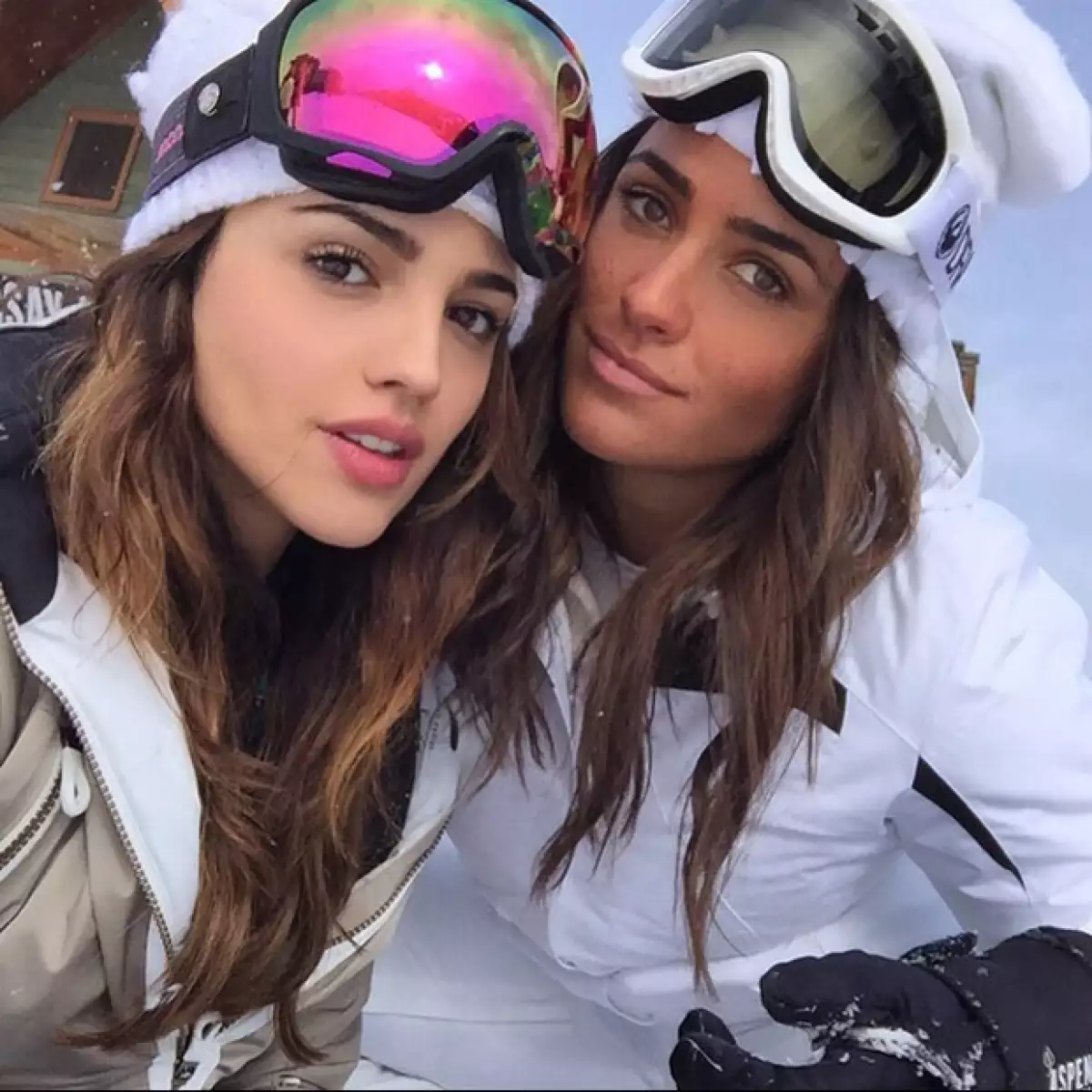 Eiza González y Alessandra Rojo de la Vega conquistaron las montañas de Aspen, Colorado esta semana.