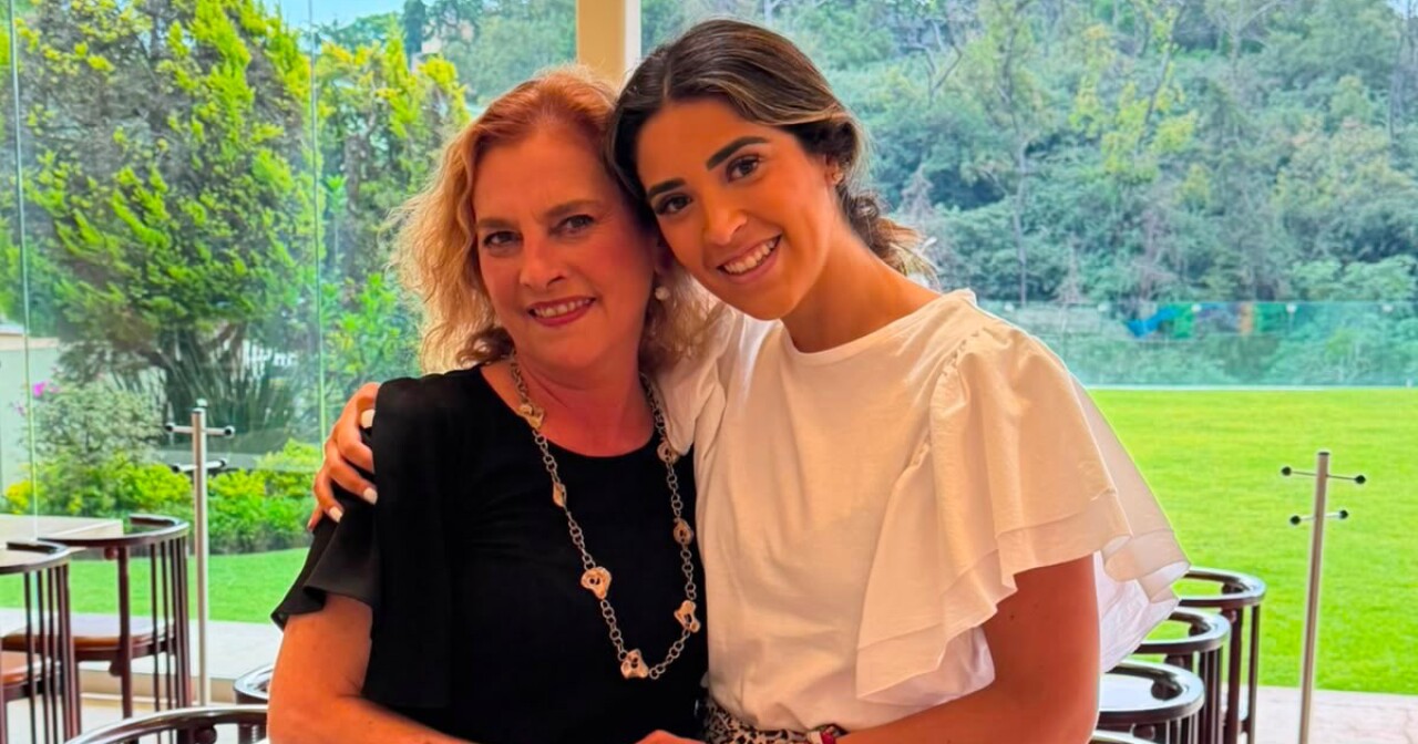 Beatriz Gutiérrez visita la casa de los Ealy tras la polémica por supuesta entrevista de Monsiváis que menciona a AMLO