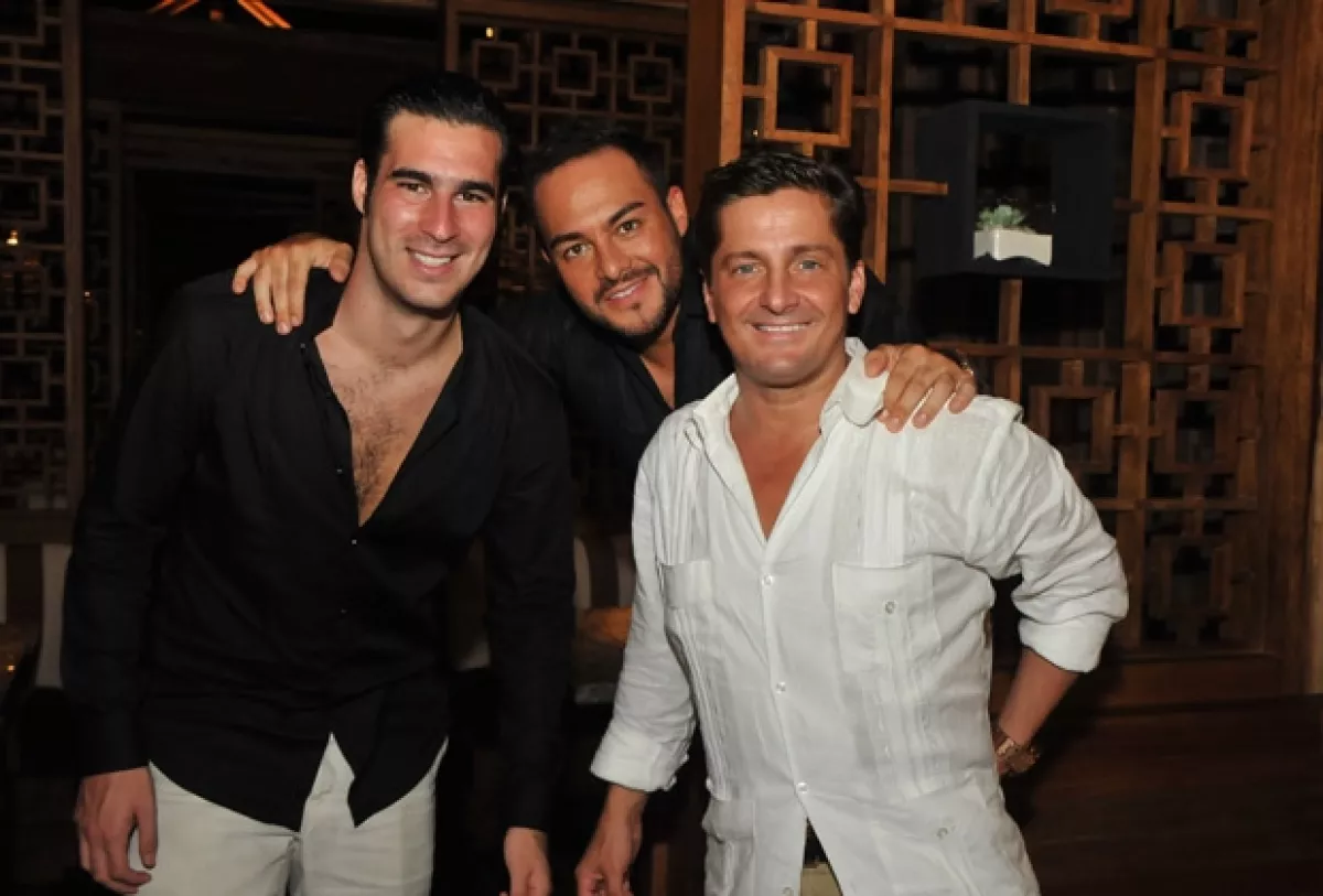 Miguel Torruco Jr. y Alejandro Gallego Basteri, fueron los galanes de la noche.
