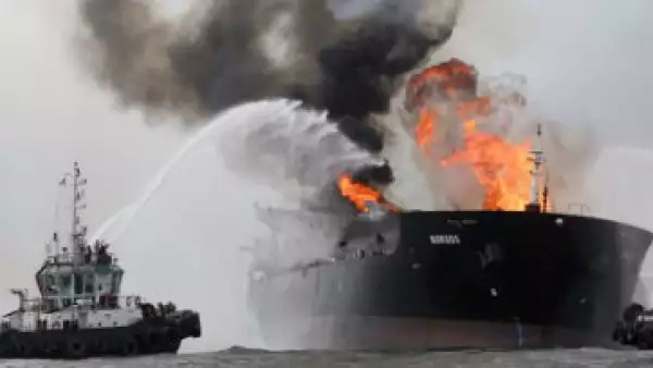 Pemex buque burgos