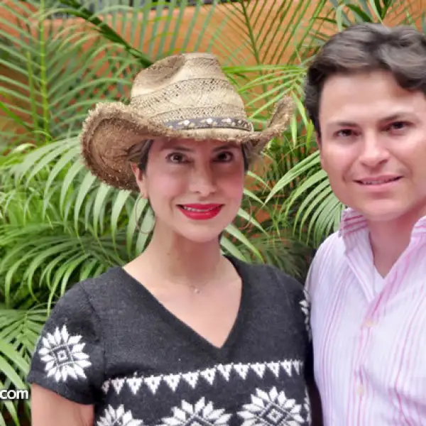Paulette Moreno de Alanis y Enrique Alanis