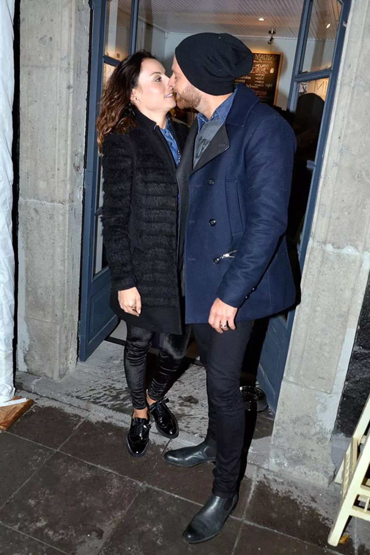 Luis Ernesto Franco se mostró muy romántico con su guapa esposa.