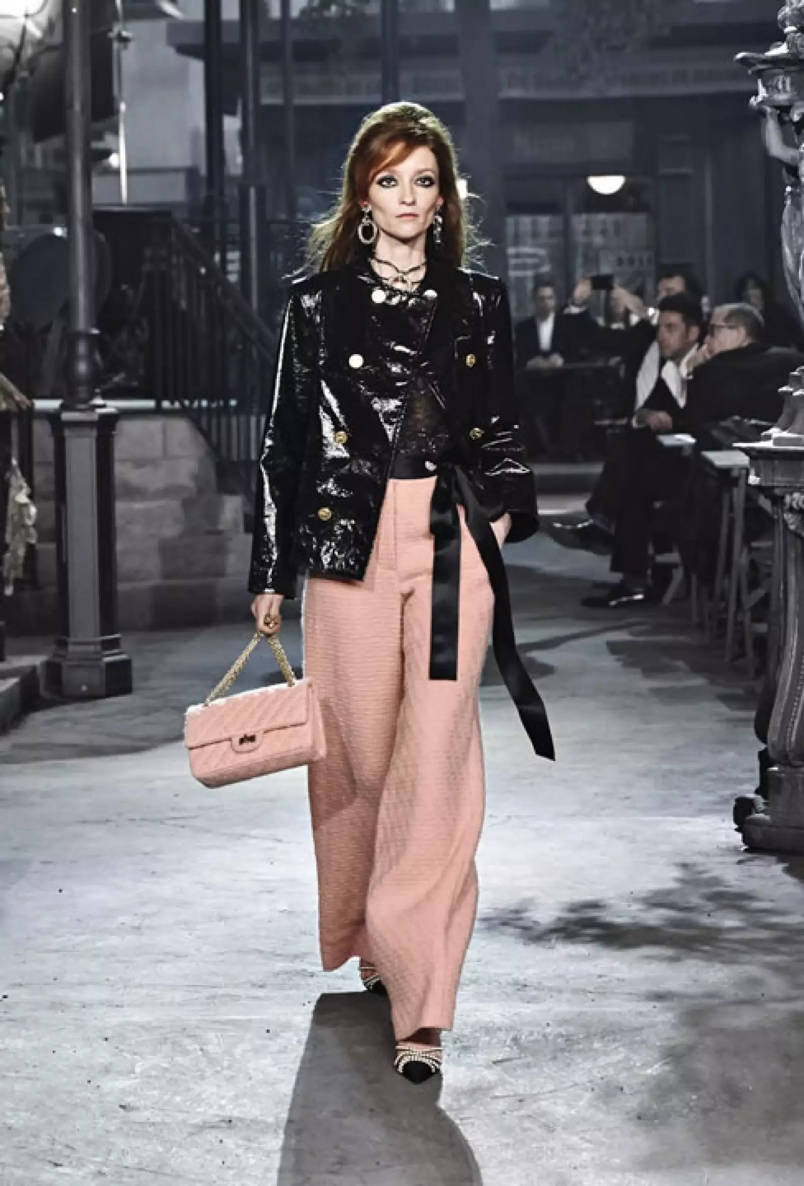 Chanel Metiers D´Art 2015/16.
