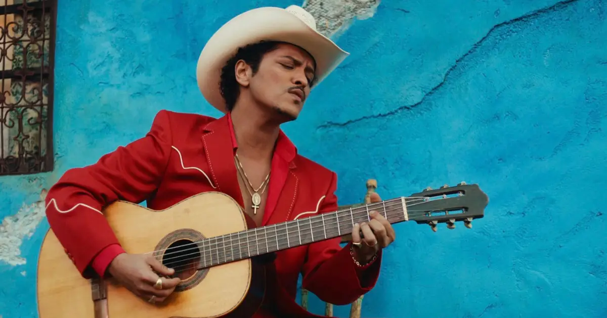Bruno-Mars