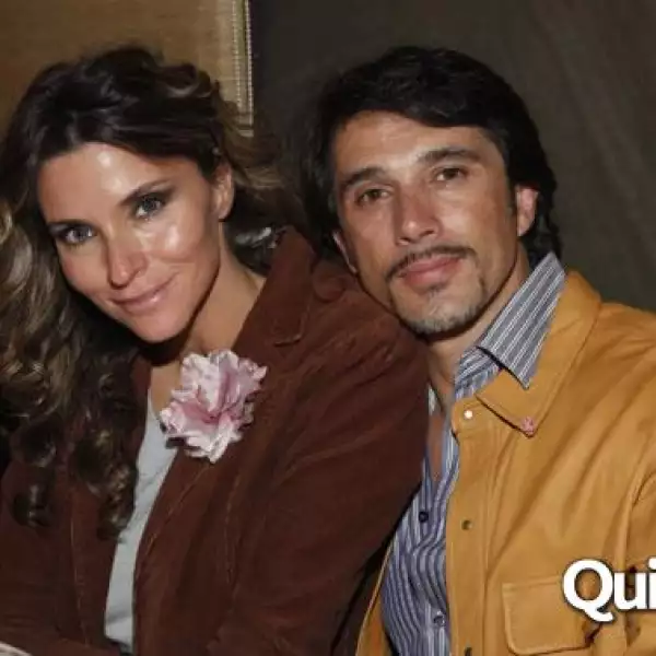 Isabella Camil,Sergio Mayer