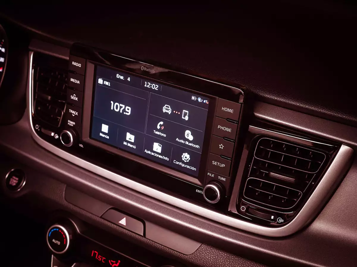 KIA Rio 1