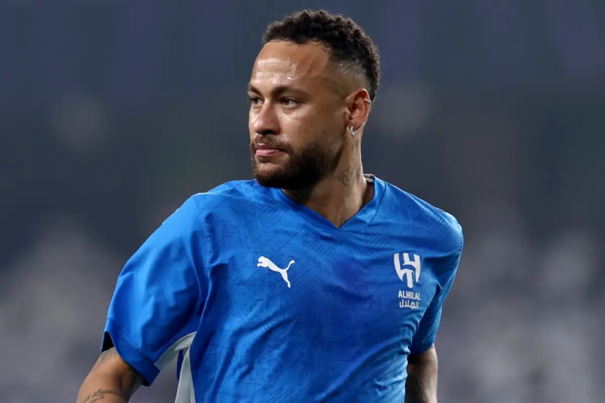 Neymar regresa al Santos, club que lo formó 