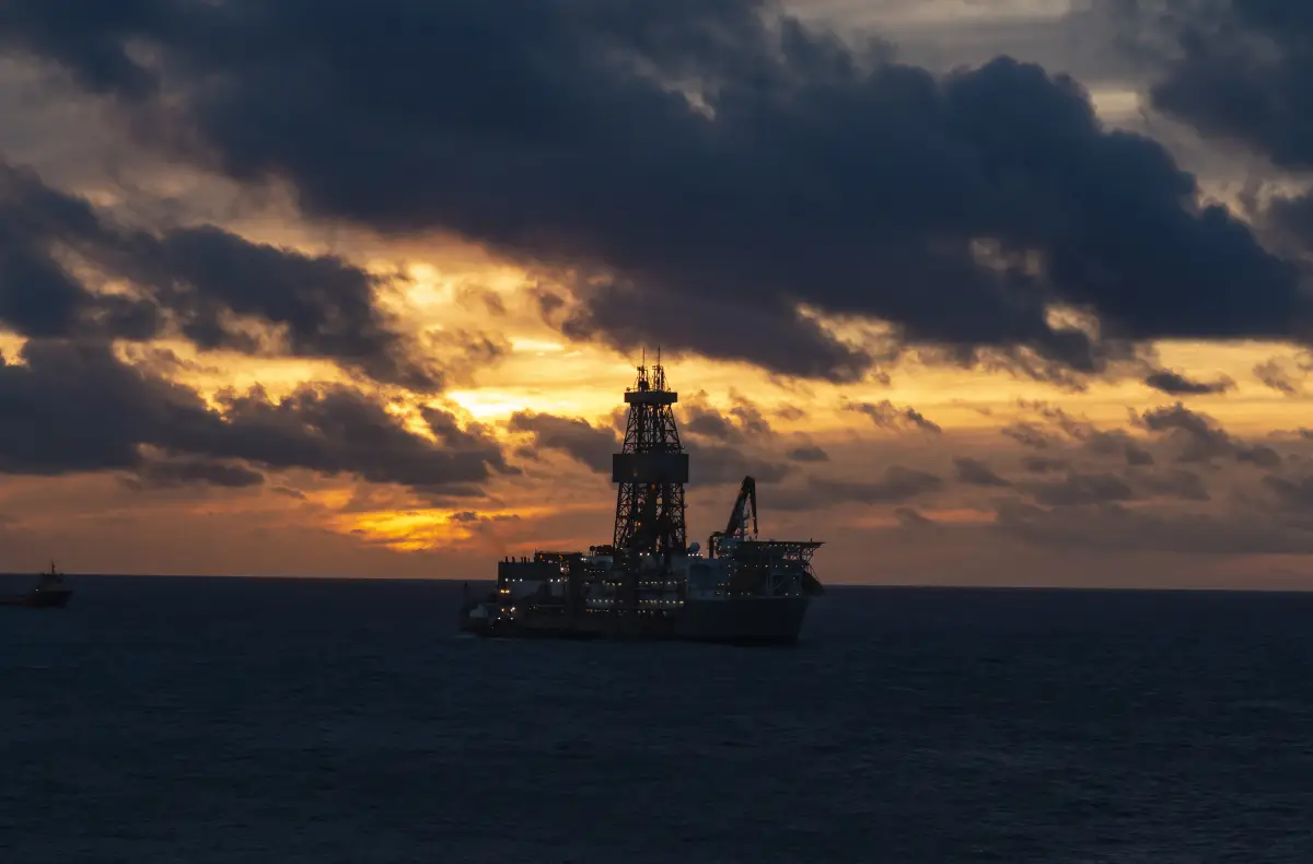 Beautiful day on the oil tower and offshore oil rigs