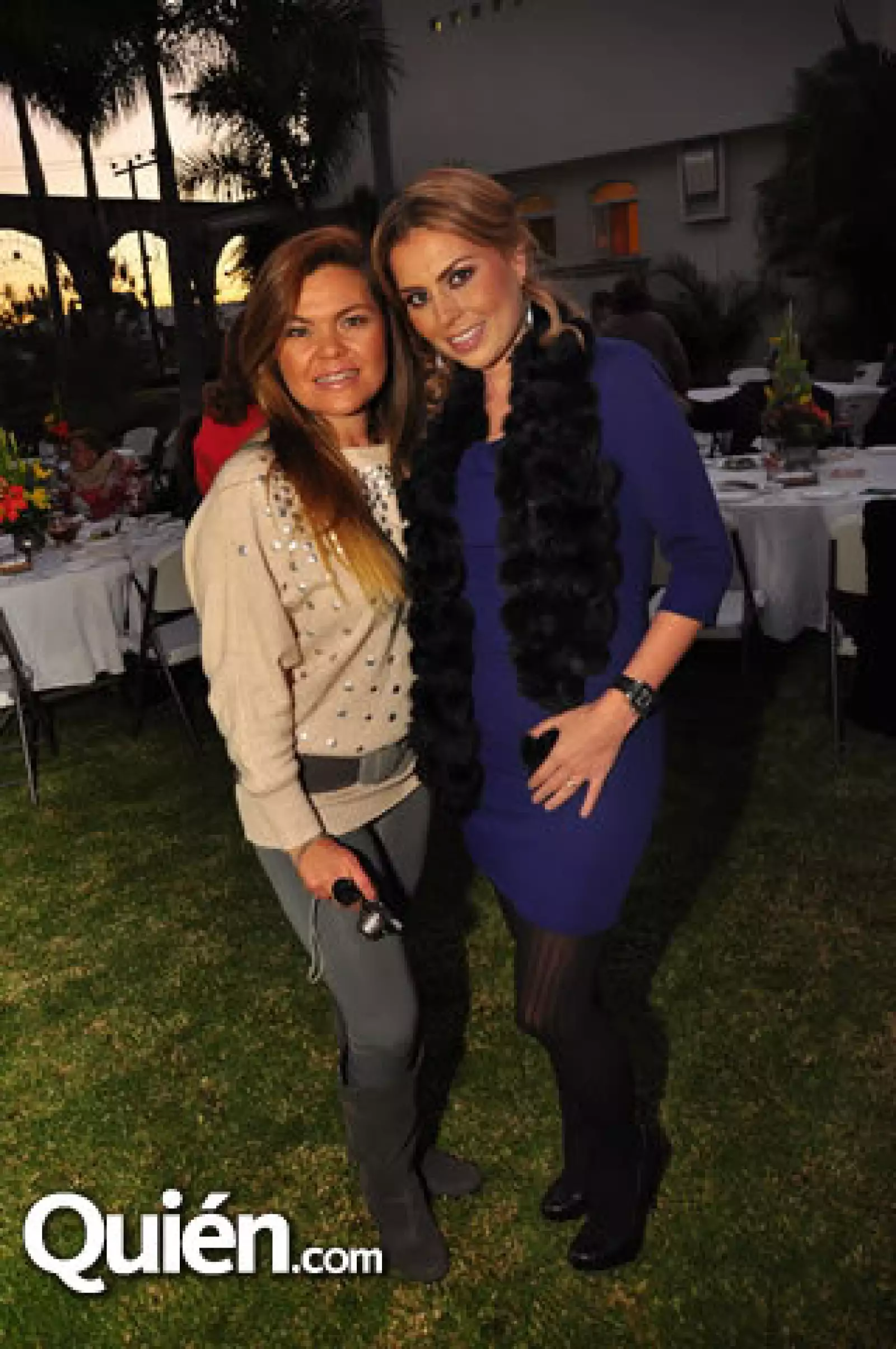 Mari Tere Valencia,Ale Hernández