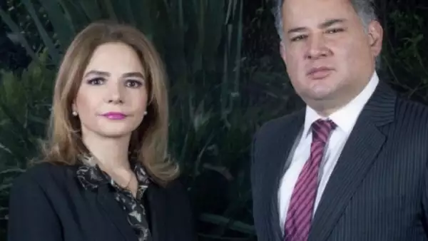 Santiago-nieto-Carla-Humphrey.jpg