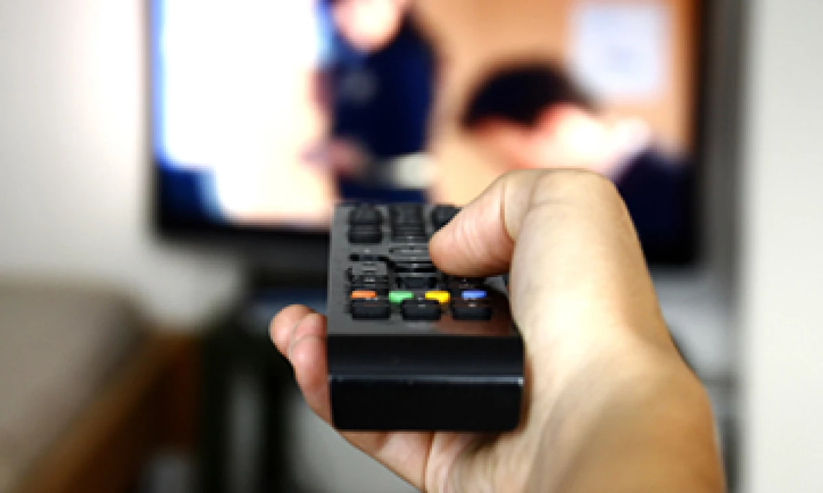 Televisa y TV Azteca concentran cerca de 100% de la publicidad en la televisión abierta. (Foto: Getty Images)