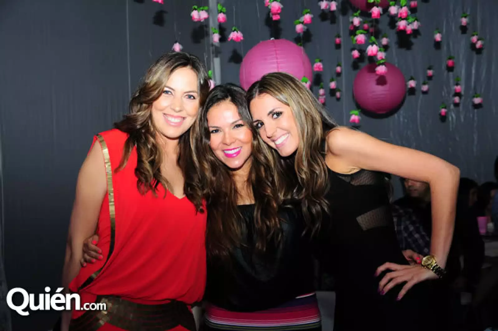 Bety Vega, Paola Pérez y Marifer Vega