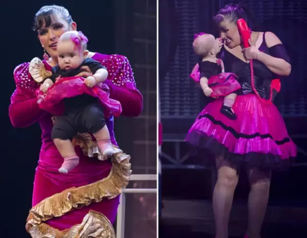 Angélica Vale con su pequeña Angélica de siete meses.