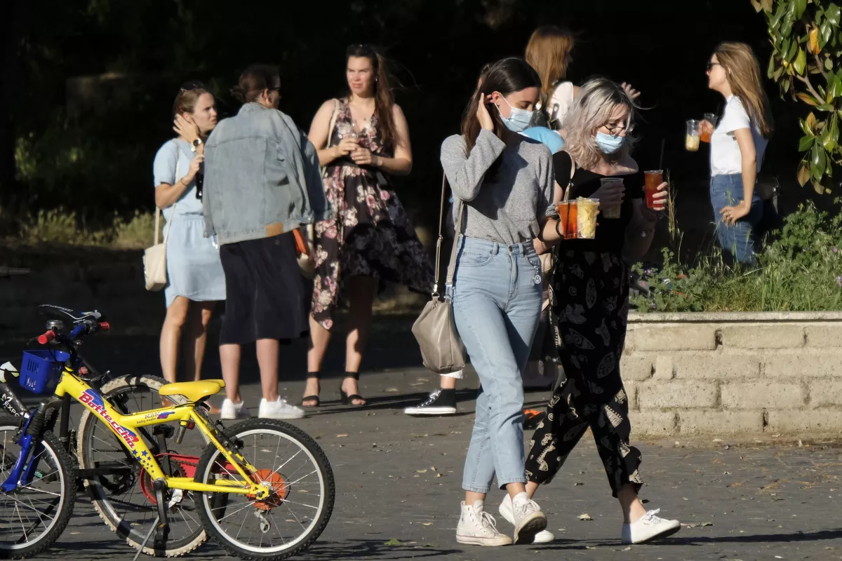 ITALY-HEALTH-VIRUS-NIGHTLIFE