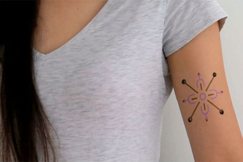 Los tatuajes inteligentes que cambian de color de acuerdo a tu salud