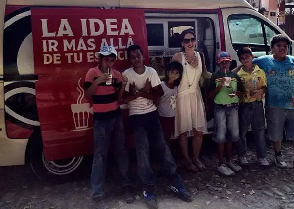 Acudió a la región veracruzana a la inauguración de una exposición, proyecto de la fundación que representa.