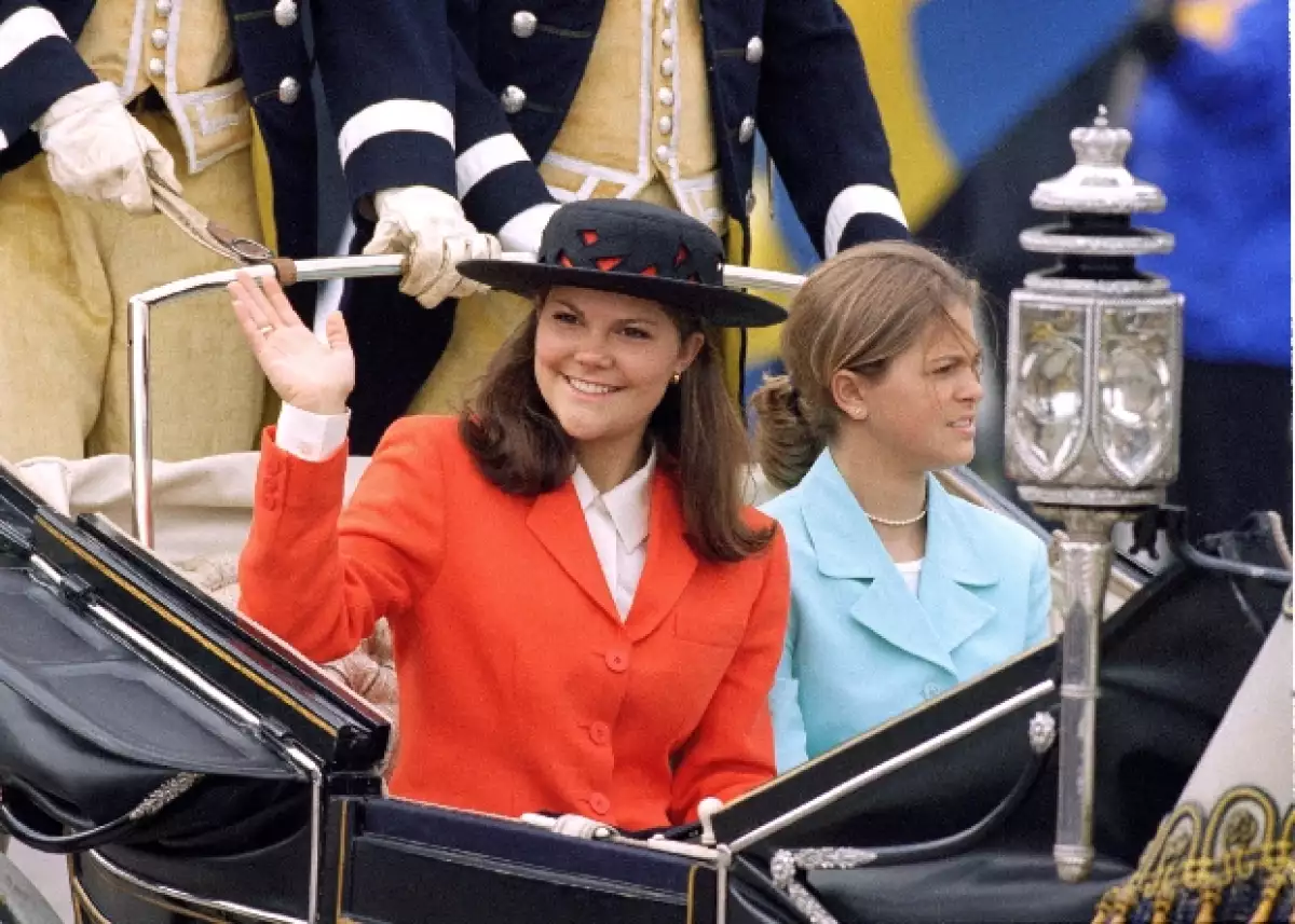 La princesa Victoria y su hermana, la princesa Magdalena, al parecer no llevan una muy buena relación. Aquí el porqué de esa suposición.