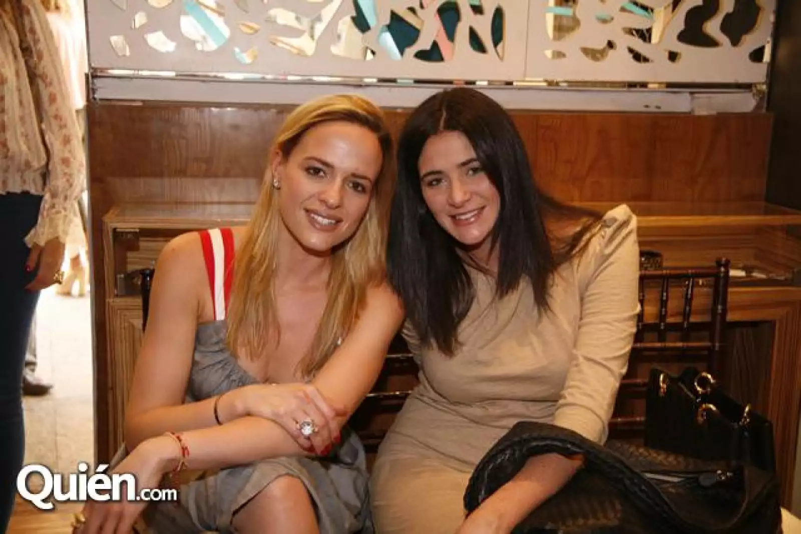 Adriana Quintana,Joanna Faría