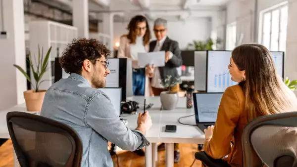 Regreso a la oficina, el debate que el talento puede resolver