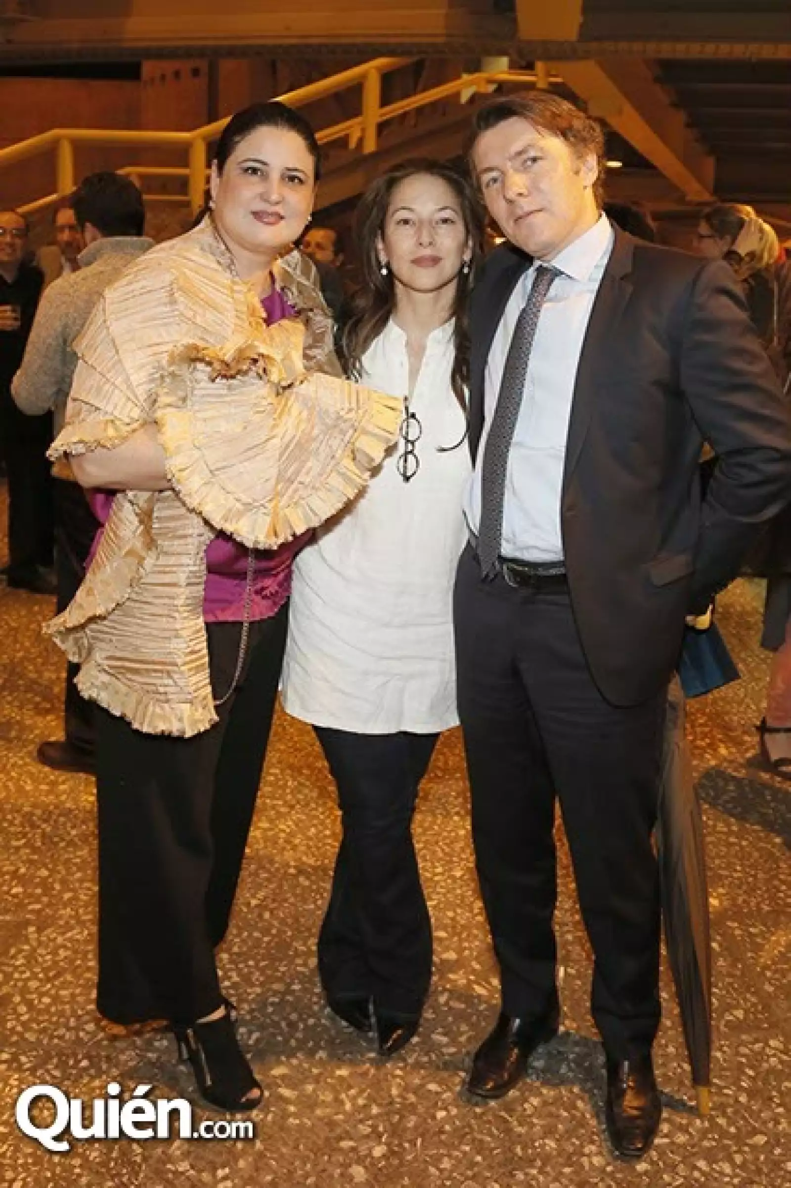 Margarita Escoto, Natalia Gil y Claudio Ludlow