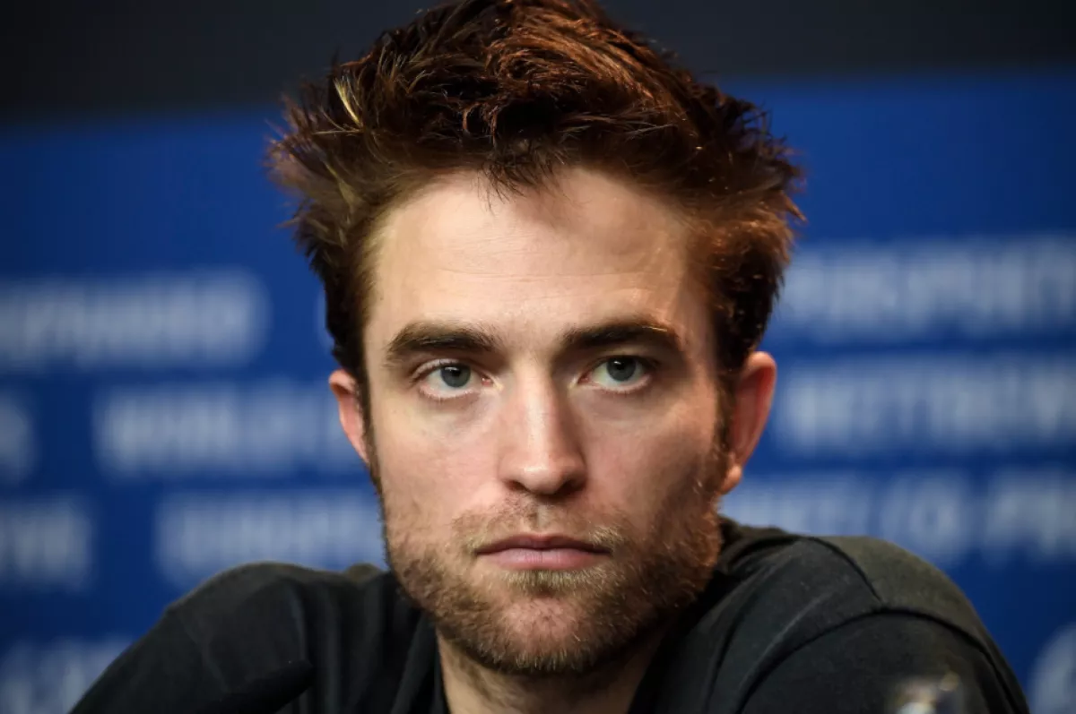 Robert Pattinson