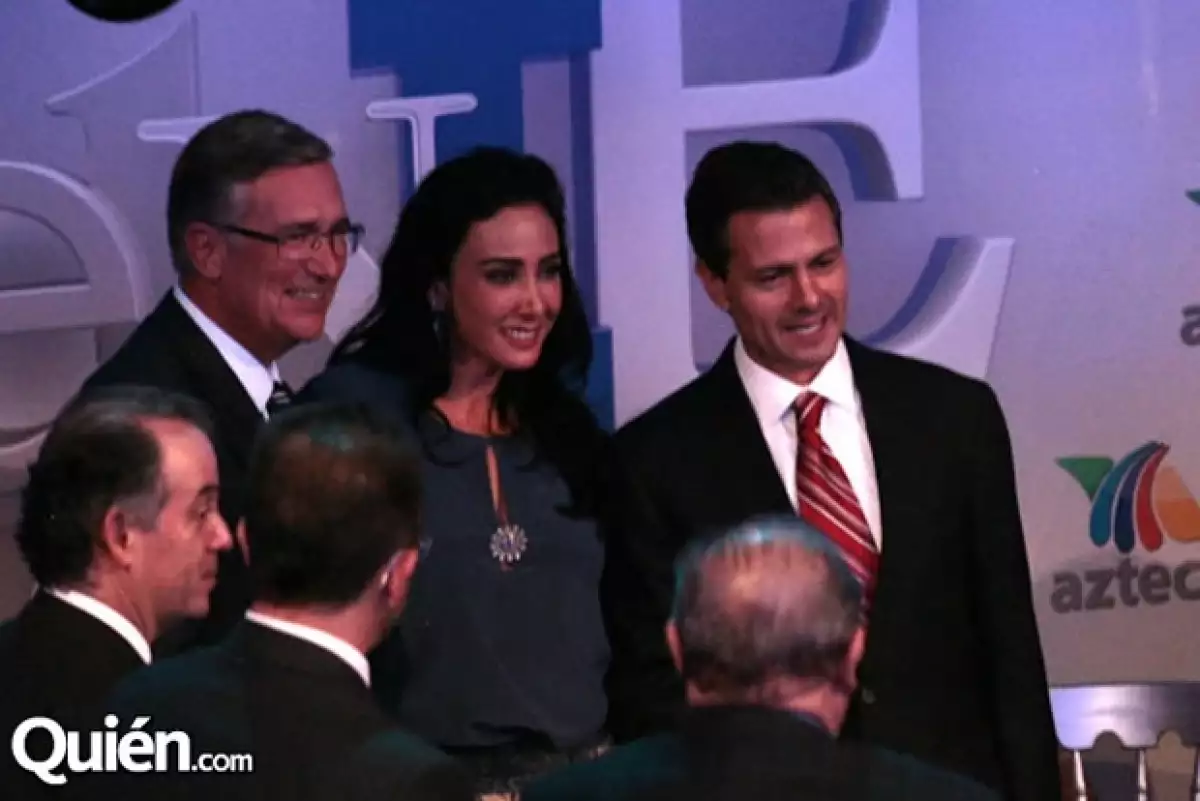 Ricardo Salinas Pliego, María Laura Salinas, Enrique Peña Nieto.