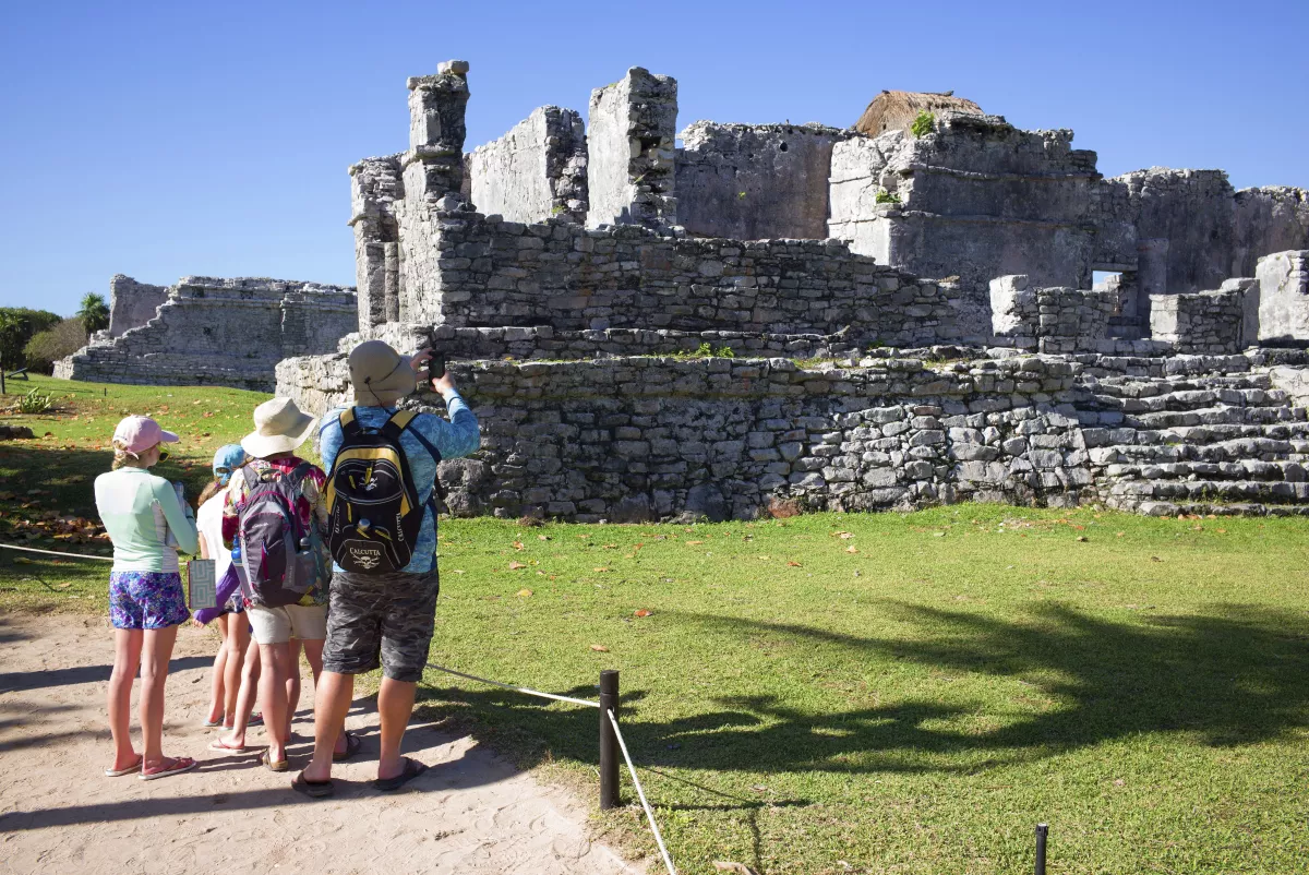Zona arqueológica de Tulum, turismo