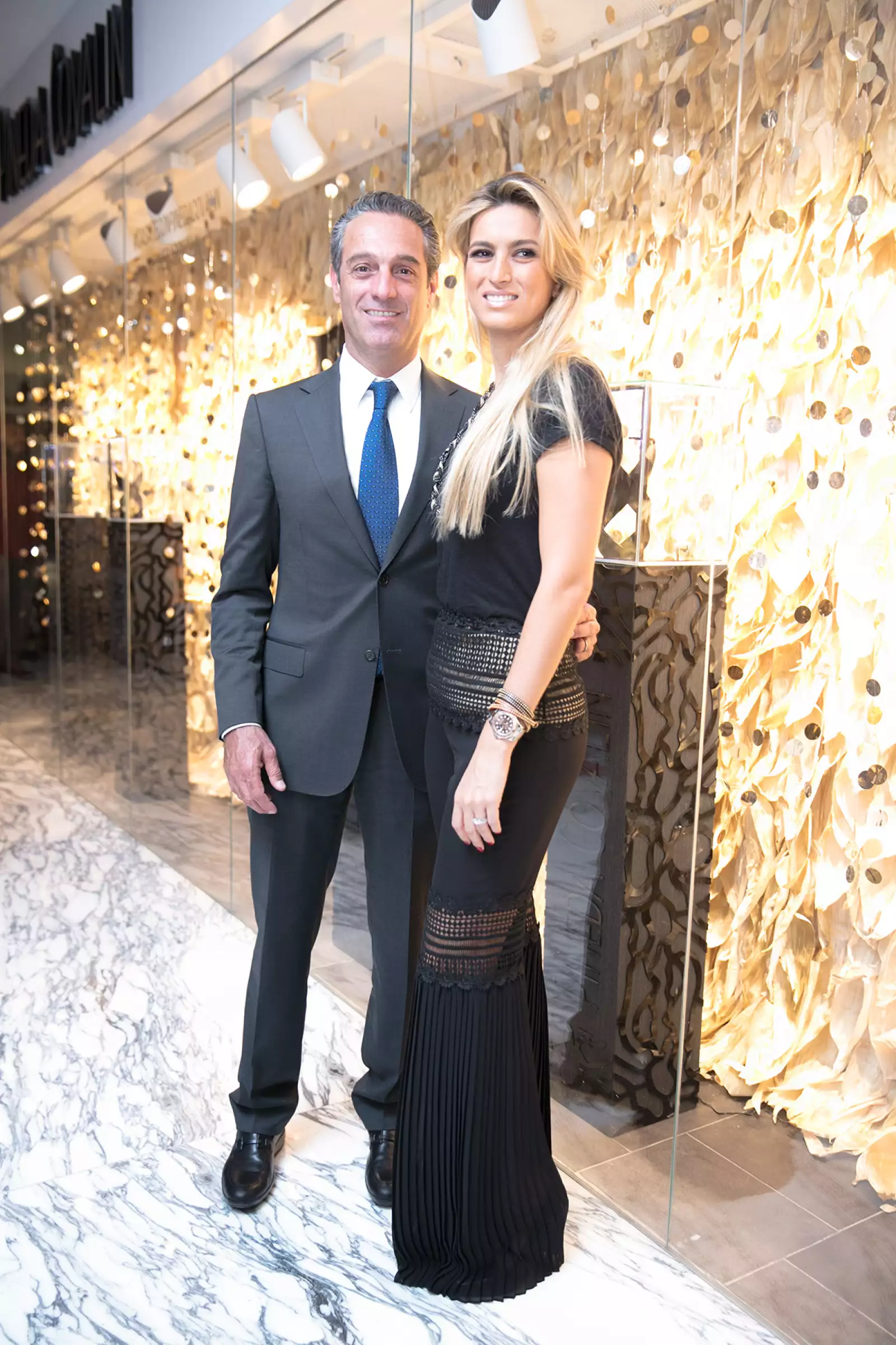 Lanzamiento de las argollas matrimoniales de Pineda Covalín