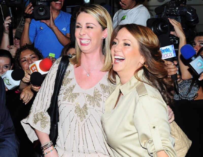 Atala Sarmiento y Andrea Legarreta vivieron momentos de tensión cuando los medios exageraron un problema entre ambas a raiz de un comentario de la conductora de TV Azteca.