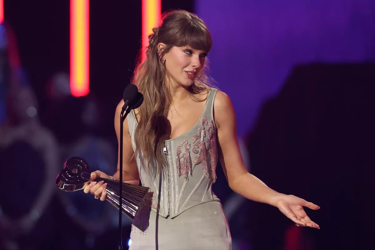 Taylor-Swift