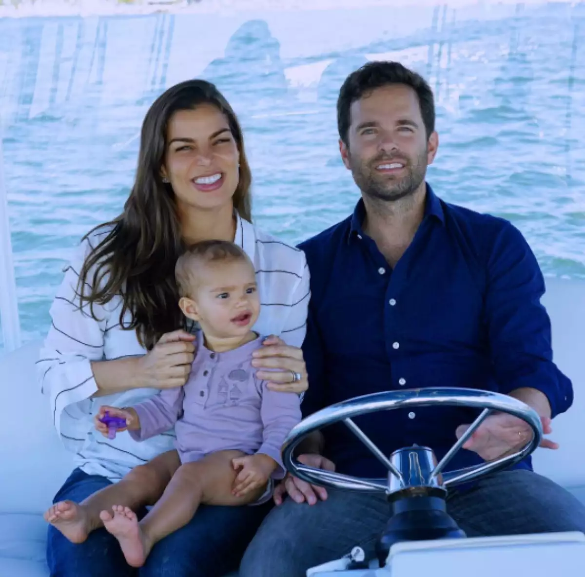 Bárbara Coppel, Alejandro Hank, Amaïa