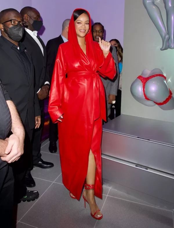 Rihanna Shocks Shoppers as she Makes Surprise Appearance at her new Savage X Fenty Store in Los Angeles, USA - 12 Feb 2022