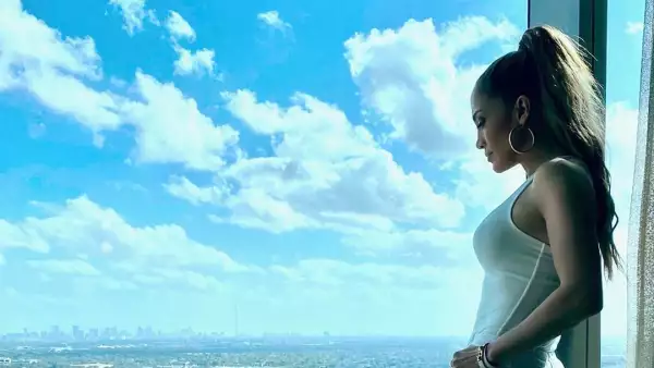 Jennifer Lopez