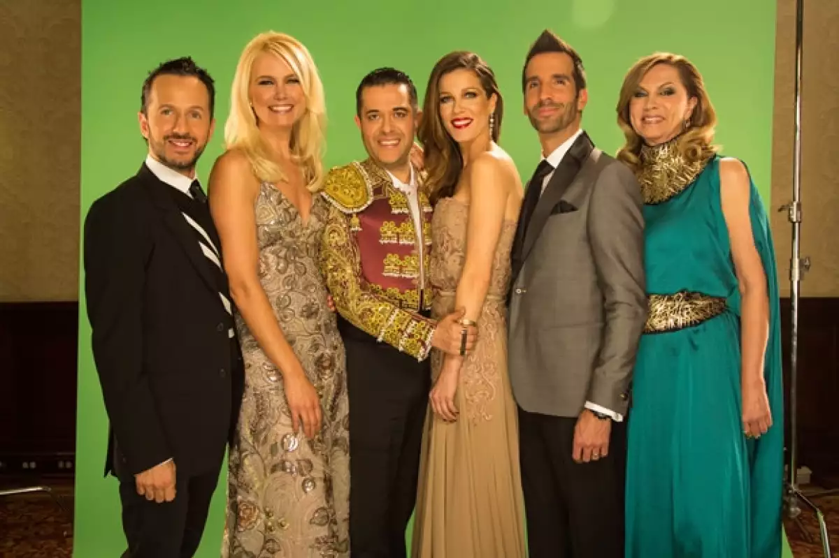 La ex modelo argentina estuvo en nuestro país para la final de 4ta. temporada de “Mexico´s Next Top Model”; nos contó su secreto para ser una empresaria exitosa, mamá y esposa presente.