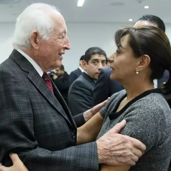 Cocoa con Luis H. Alvarez PAN