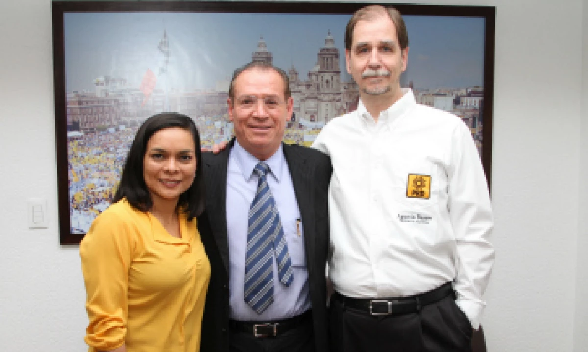 Agustín Basave fue uno de los impulsores de la candidatura de Pedro de León (centro). (Foto: Cuartoscuro)